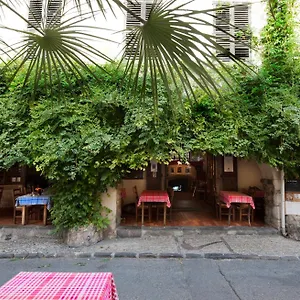 Les Arcades Biot