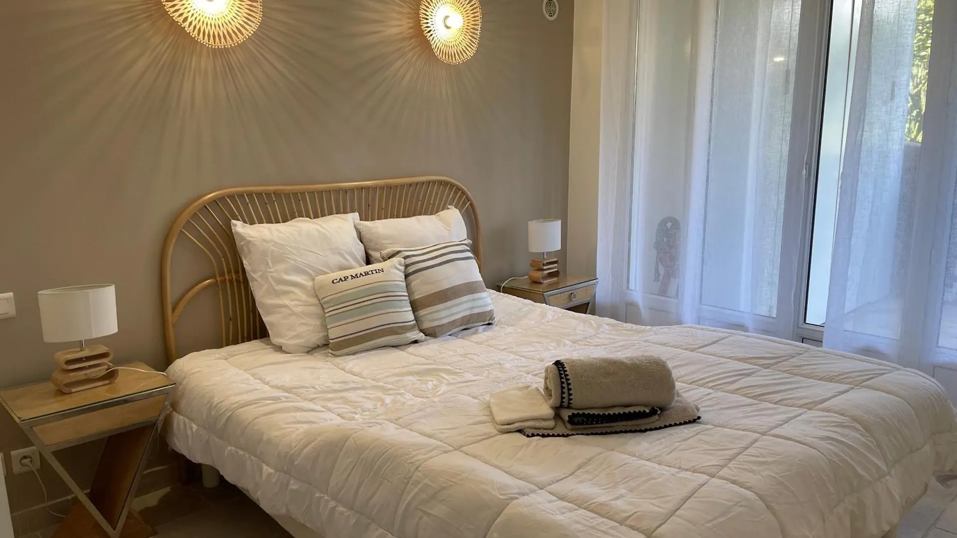 Villa Avec Piscine A 5 Min Du Golf Et 15 Min Des Plages Biot 0*,  France